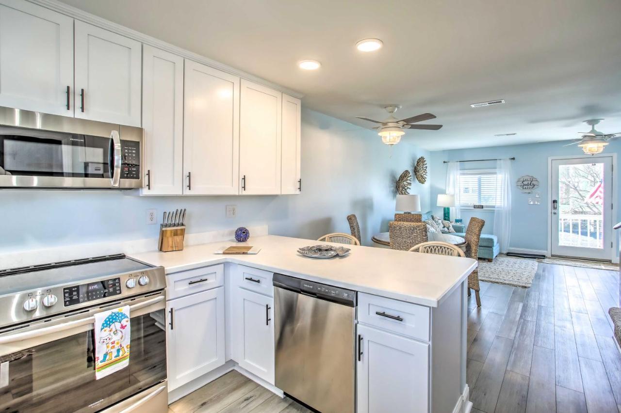 Coastal Oasis With Decks Walk To Holden Beach! Extérieur photo